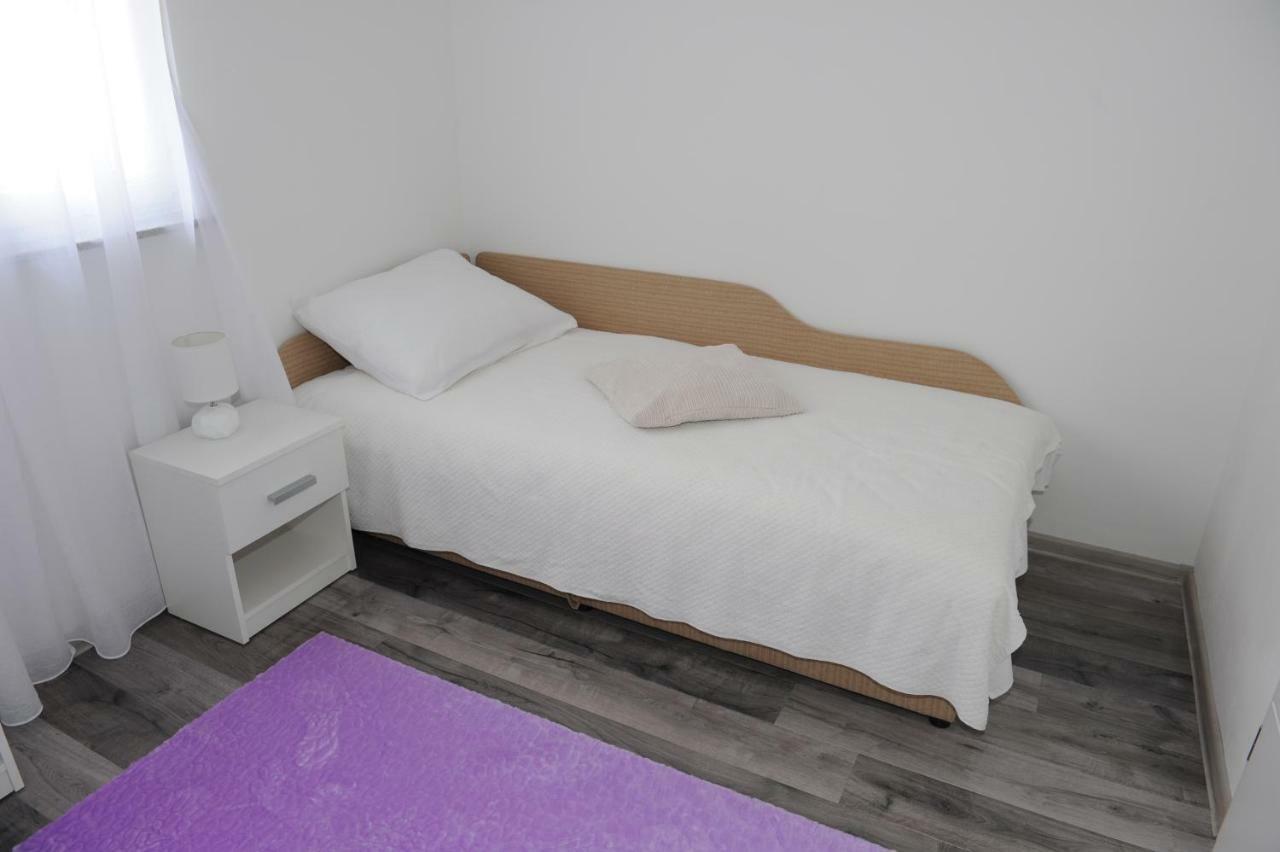 Apartment Odak Brodarica  Extérieur photo